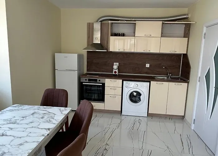 Zigrabay Lovely Appartments 4* Πριμόρσκο